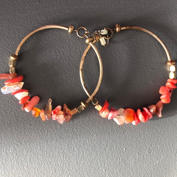 Kenneth Cole New York Jewelry - Kenneth Cole Coral Stone Chip Gypsy Hoop Earrings